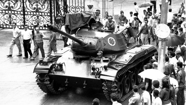 tanque-golpe-militar-620